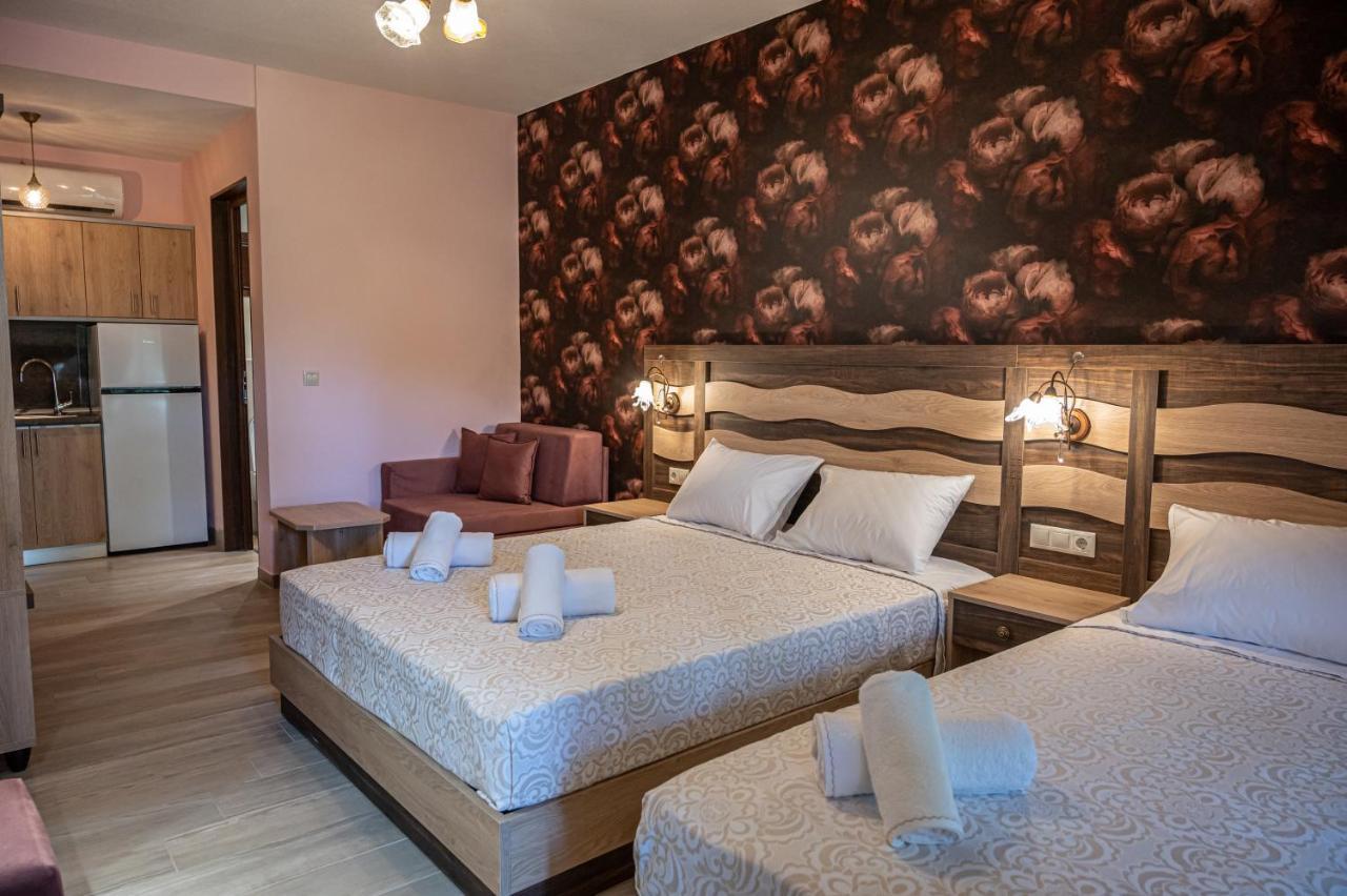 פלאקה ליטוחורו Simi Luxury Suites מראה חיצוני תמונה