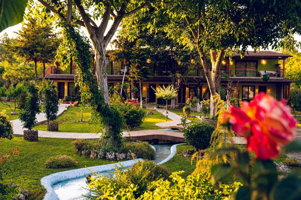 פלאקה ליטוחורו Simi Luxury Suites מראה חיצוני תמונה