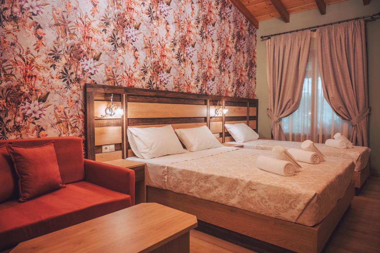 פלאקה ליטוחורו Simi Luxury Suites חדר תמונה